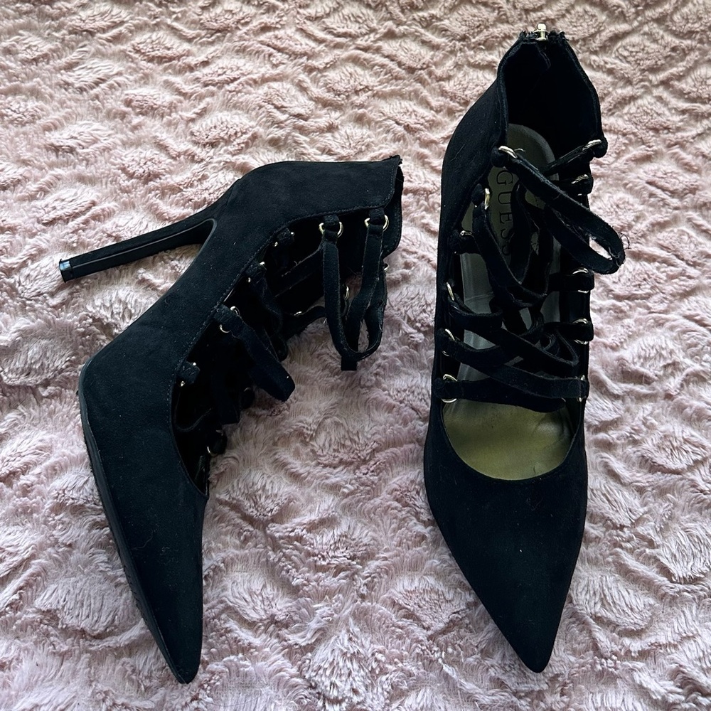 Guess Black Suede Strappy Pump, Pointed Toe, Gold Accents, 4.5” Heel, Size 8.5